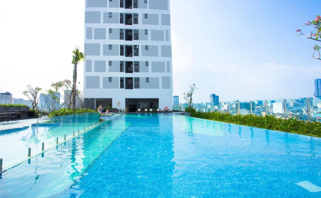 Cbd Rivergate- Infinity Pool Signature Ho Si Minh-város Kültér fotó