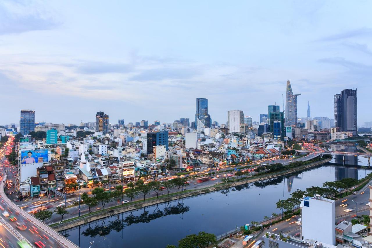 Cbd Rivergate- Infinity Pool Signature Ho Si Minh-város Kültér fotó